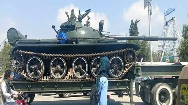 পাকিস্তান সীমান্তে ট্যাংক-অস্ত্র মোতায়েন করছে আফগানিস্তান